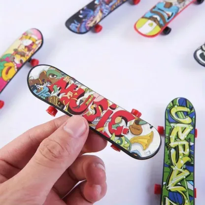 Mini Finger Skateboards - Image 3